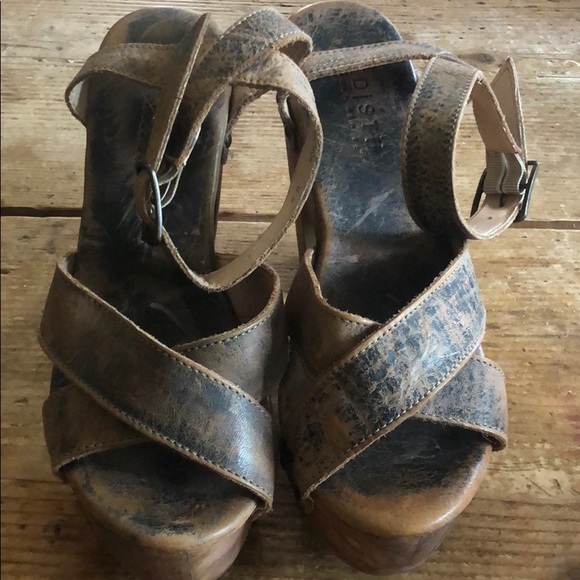 Bed Stu Madeline Distressed Platform Heels - Picture 7 of 7